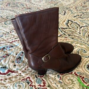 Born Brown Leather Women’s Boots